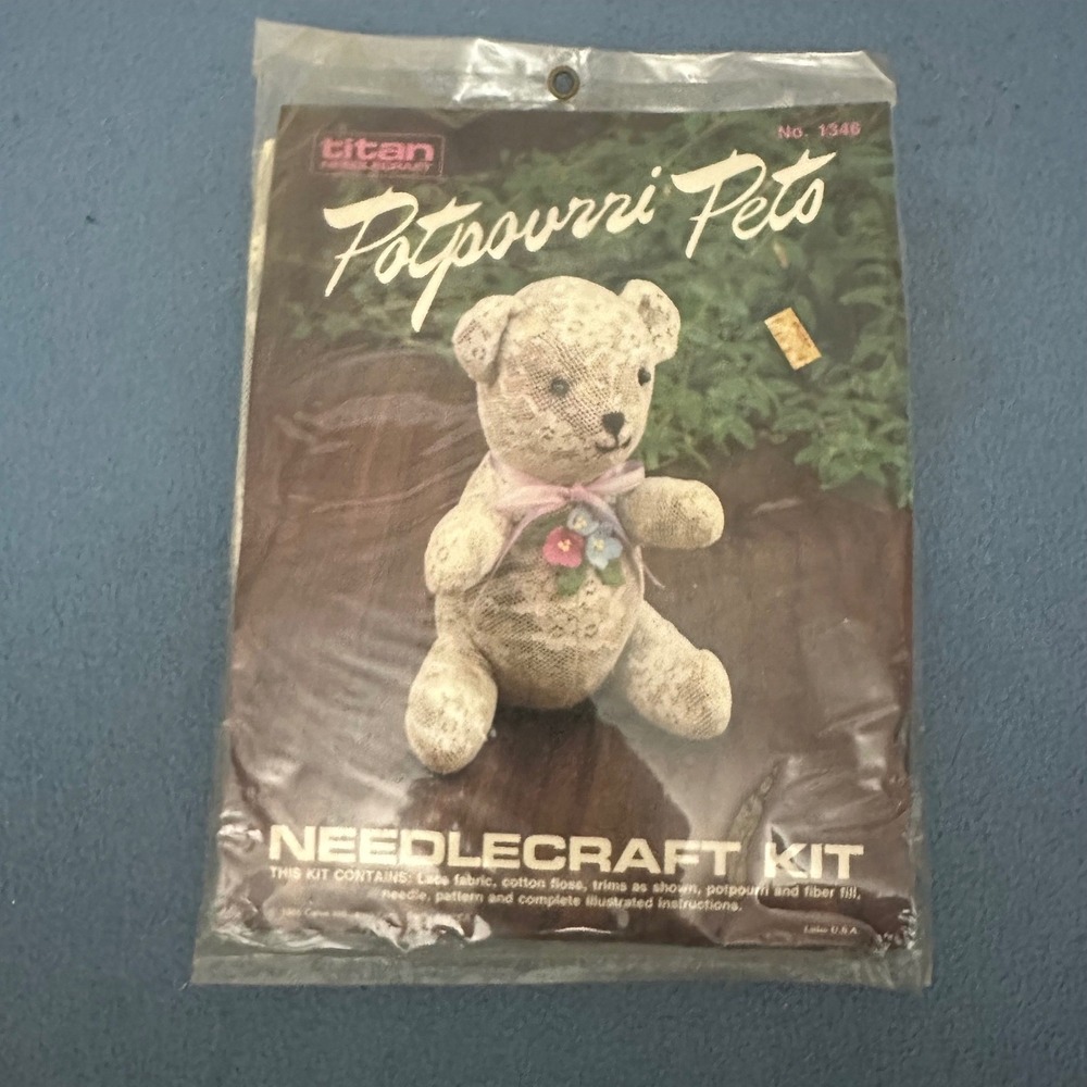 Vintage 1985 Titan Needlecraft Potpourri Pets Lace Teddy Bear Kit No 1346 NEW